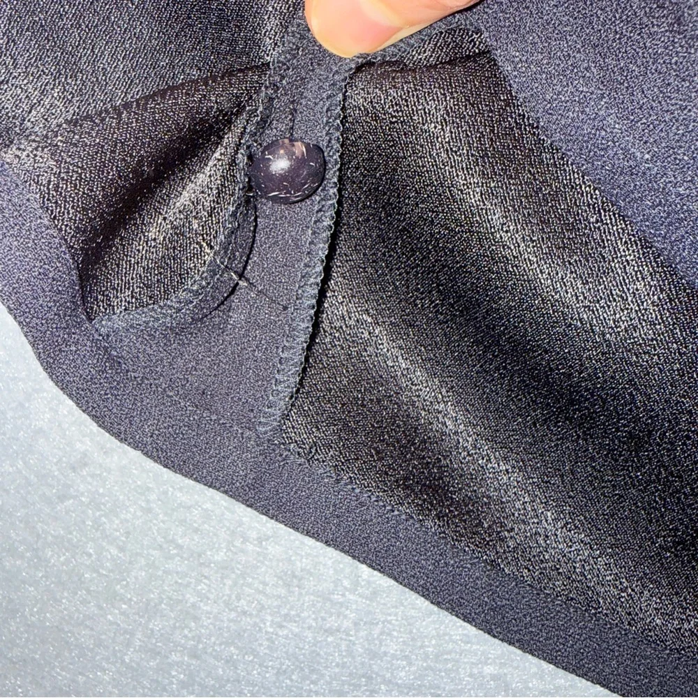 Yves Saint Laurent Rive Gauche Vintage women Crepe silk blend blouse black top M - Picture 4 of 7